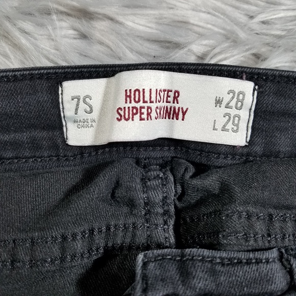 Hollister Super Skinny Jeans - Picture 6 of 8